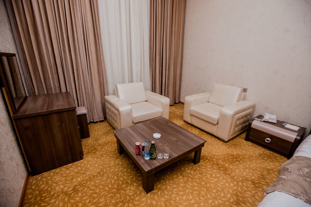 Astola Hotel Baku Eksteriør bilde