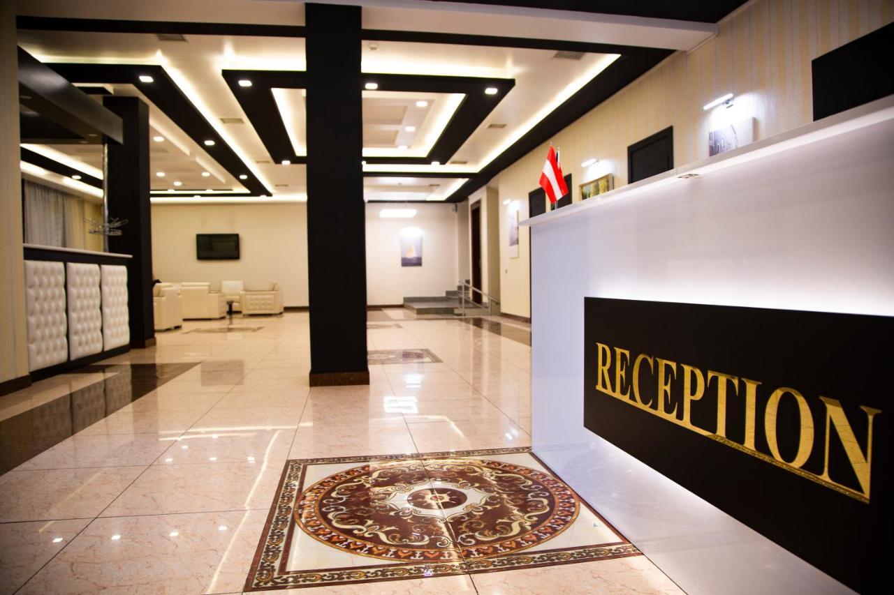 Astola Hotel Baku Eksteriør bilde