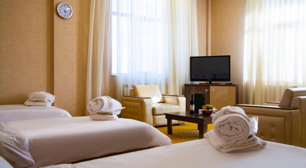 Astola Hotel Baku Eksteriør bilde