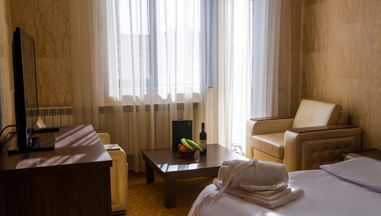 Astola Hotel Baku Eksteriør bilde