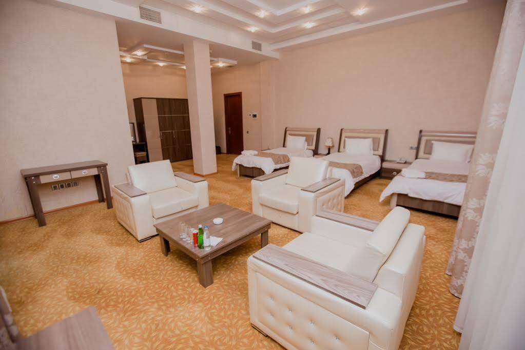 Astola Hotel Baku Eksteriør bilde