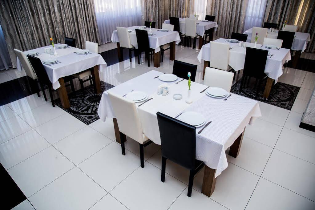 Astola Hotel Baku Eksteriør bilde